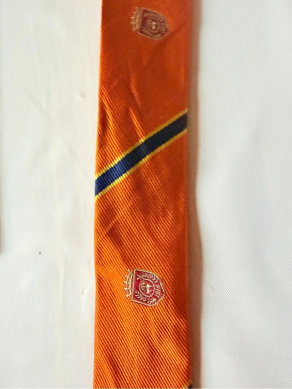 vintage Brooks Brothers orange crested D ring belt made in Italy one size unisex